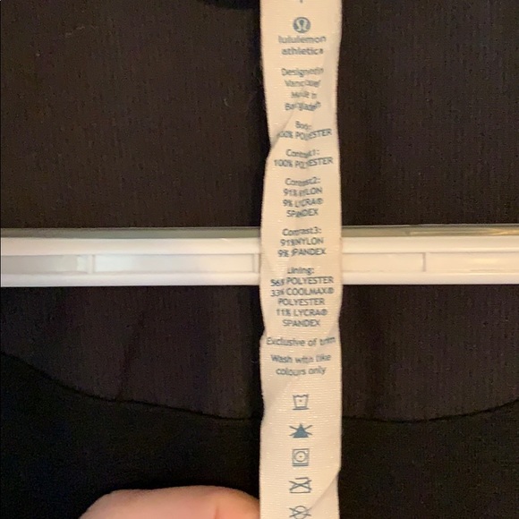 Lululemon reflective rain jacket - Picture 5 of 6